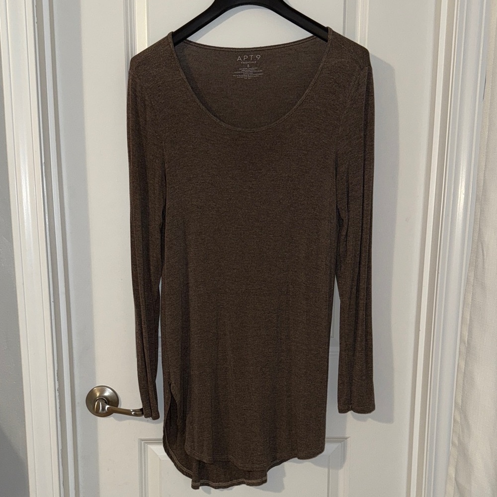 Apt. 9 Women's Chocolate Long Sleeve Top, Size Small